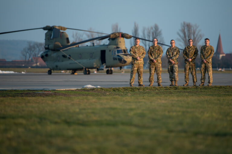 Chinook Crew Witness Car Crash Lands Helicopter And Save Drivers 