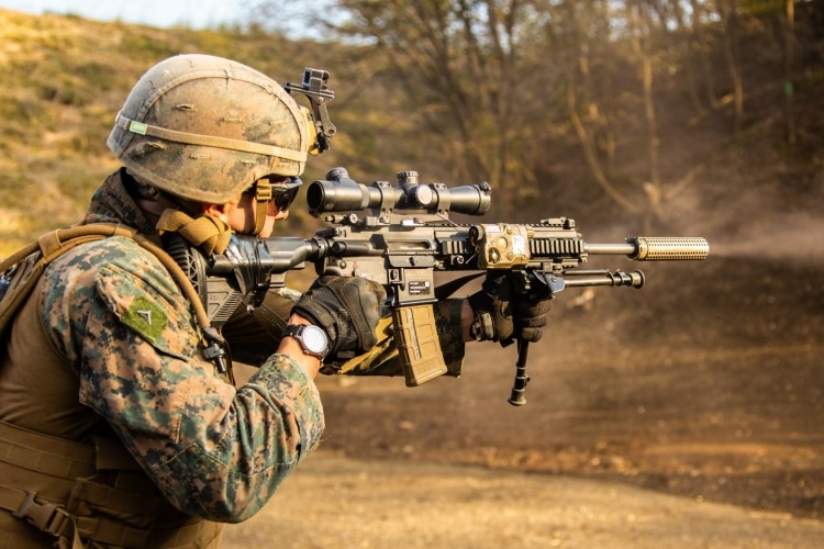 Sandboxx  Why the Marines chose an LPVO (it makes sense)