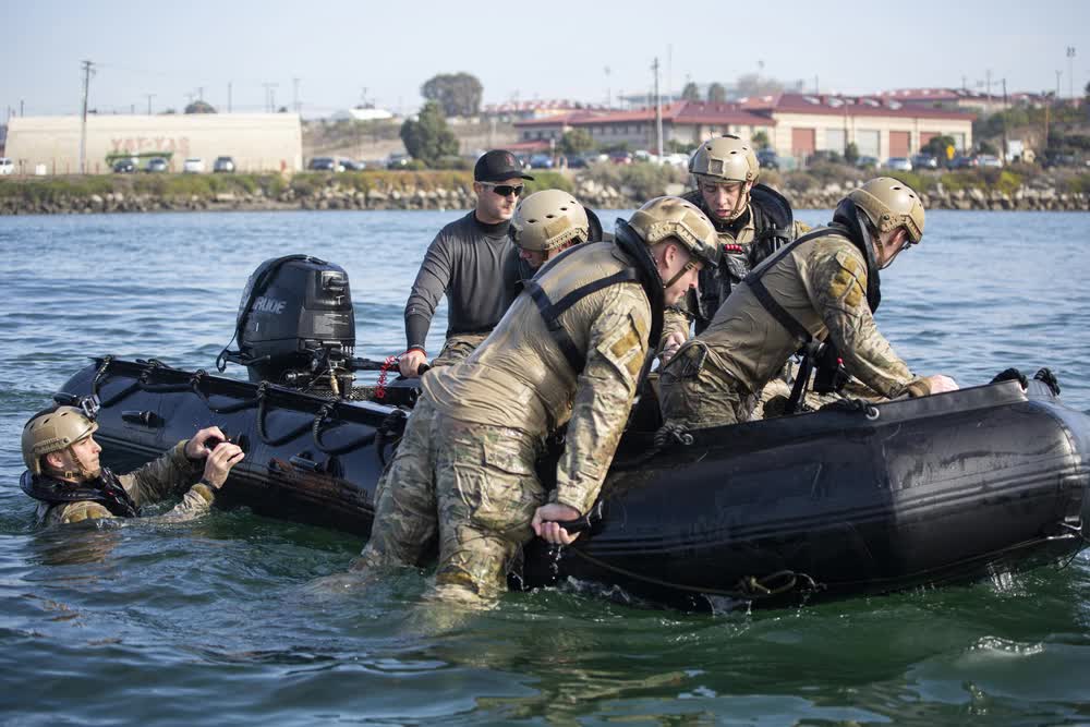 Learn more about MARSOC's Special Operations Capability Specialists ...