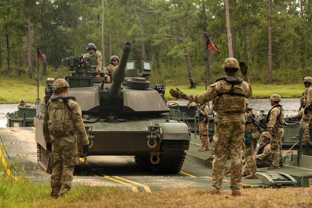 M1A2 SEPv3 Abrams crossed bridge