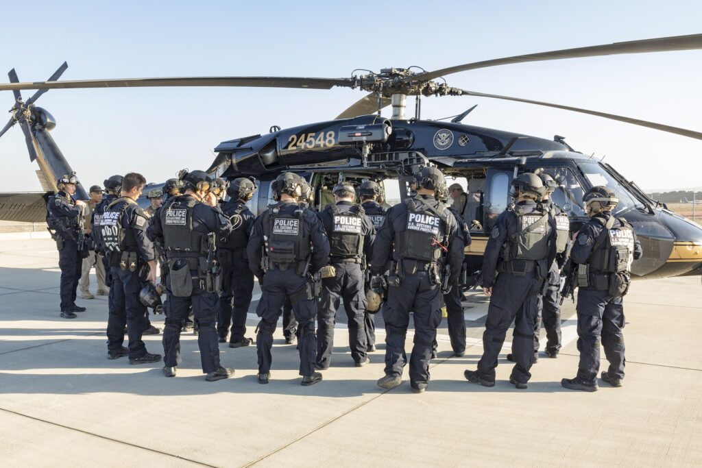 US customs and border protection policemen