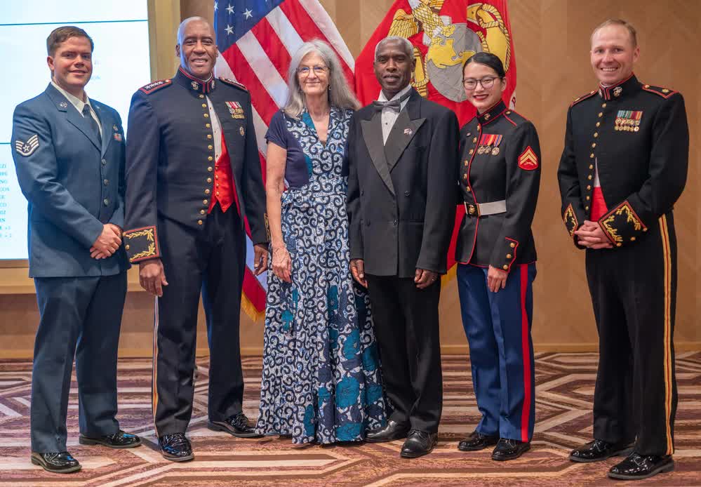 Marine Corps birthday ball in US Embassy in Angola