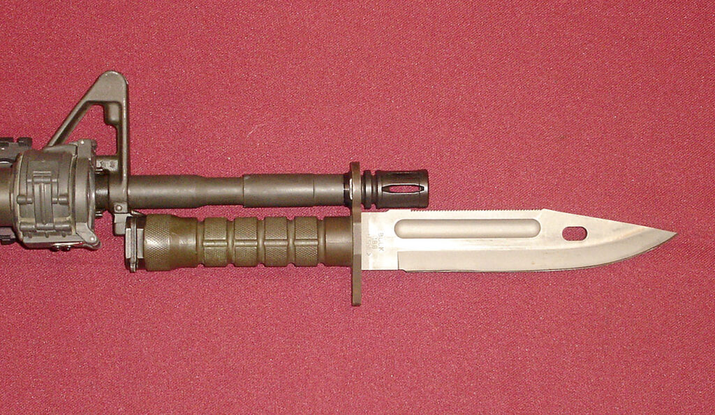 M9 bayonet affixed to an M4 carbine