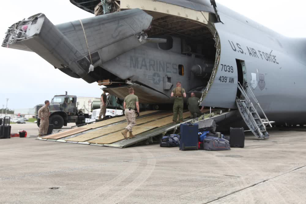 C-5 Galaxy landing