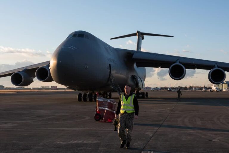 C-5 Super Galaxy